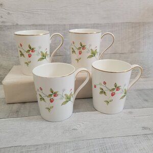 Christopher Stuart Bone China Strawberry Vine Mugs Set Of 4